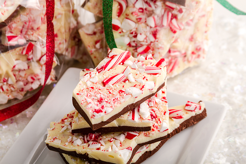 7-ingredient peppermint bark on a plate, recipe