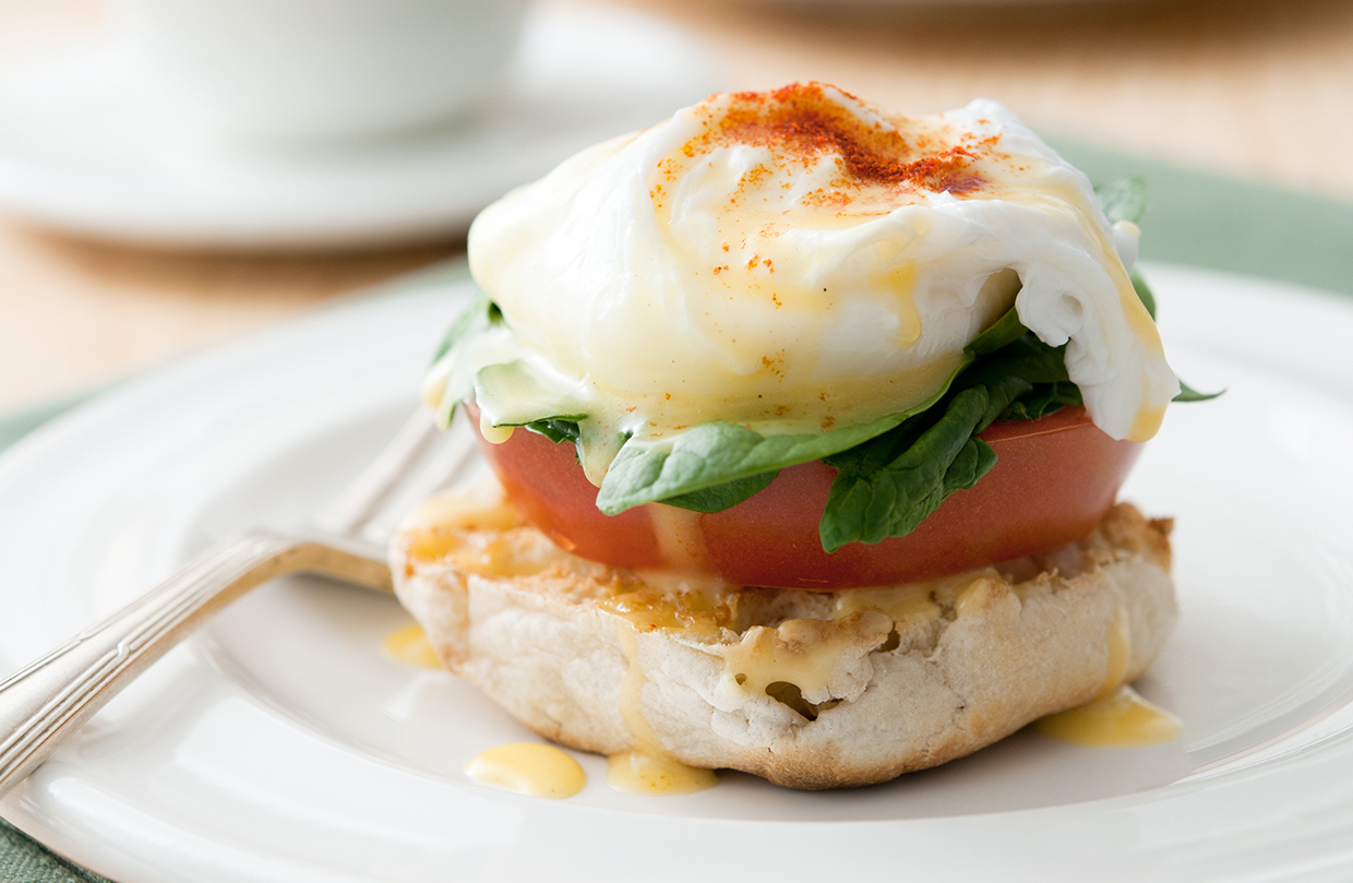 Eggs Florentine Healthy recipe, large