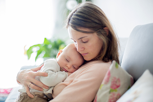 Mother and baby, symptoms of postpartum depression